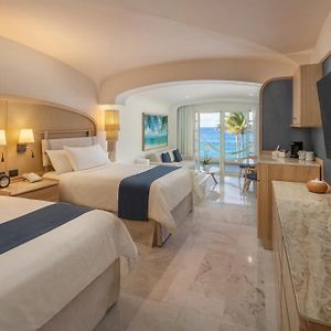 Superior Ocean View Suite Kids & Teens